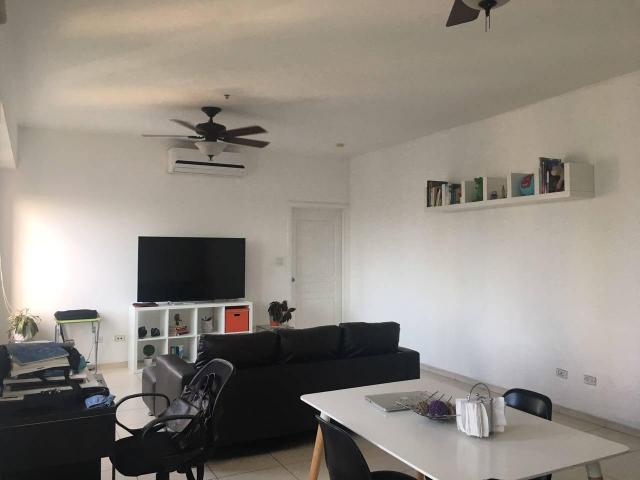 Alquilo apartamento en av. balboa panama 17772