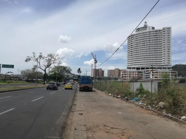  oficina estrategicamente ubicada en la avenida balbo — 3