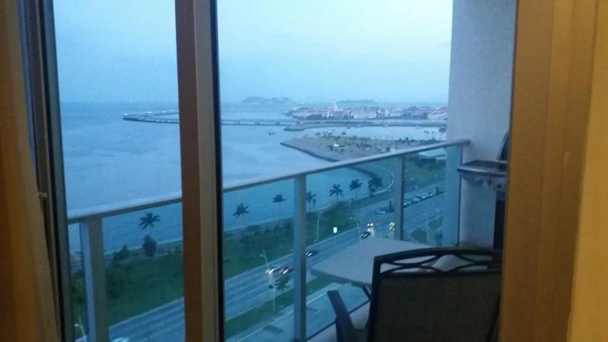 Hermoso apartamento en avenida balboa  vl  16-3840 (667.63711) — 5
