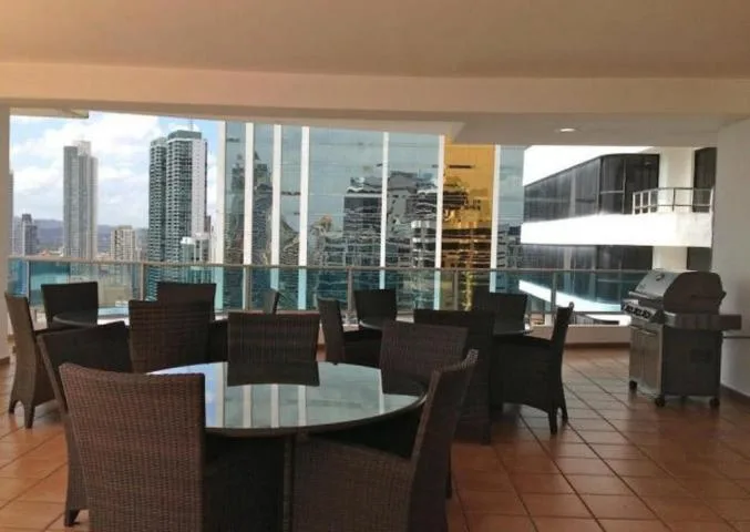 Hermoso apartamento en avenida balboa  vl  17-304 (667.63711) — 3