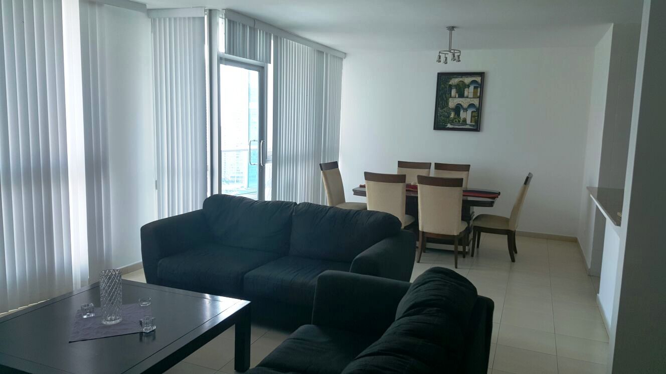 Alquilo apto. con vista al mar 102 m2  $1600 (aa3)