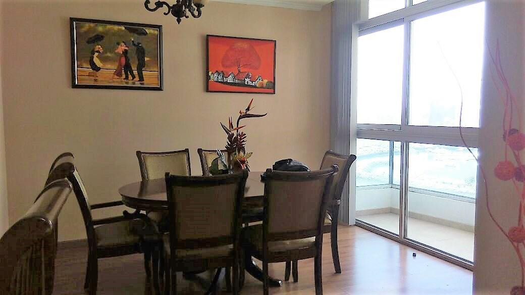 Furnished apartment for rent, facing the sea, avenida balboa