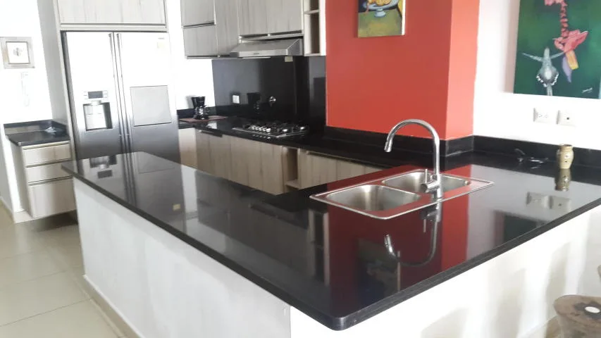 Alquilo apartamento en avenida balboa — 5