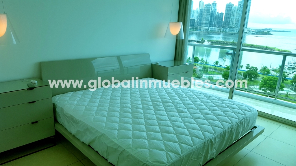Furnished sky tower with beautiful views