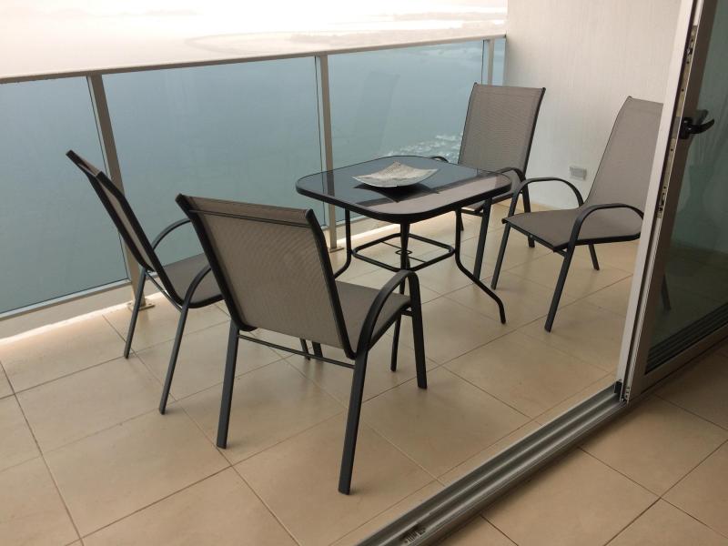 Apartamento en alquiler en avenida balboa ofi