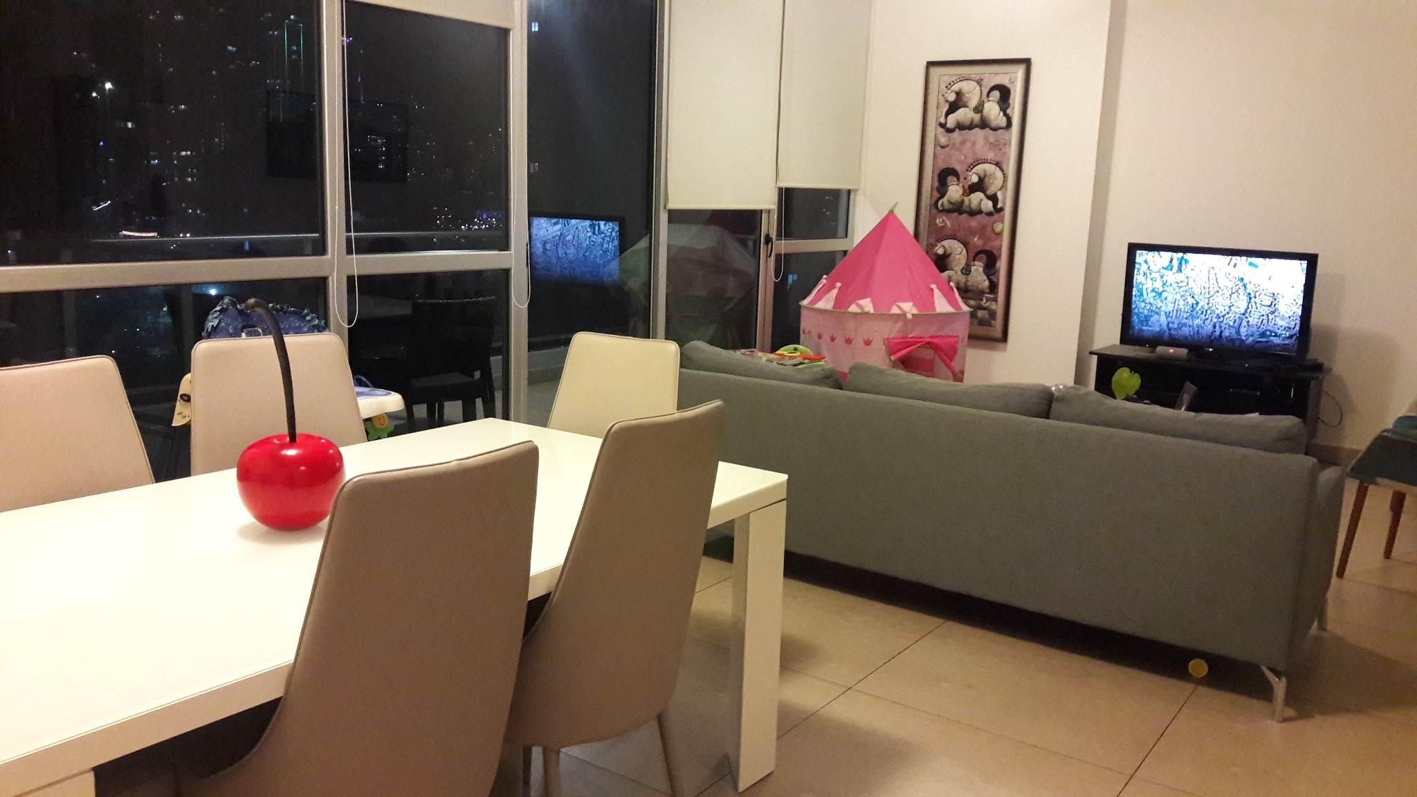 Vendo espectacular apartamento vista al mar, avenida balboa