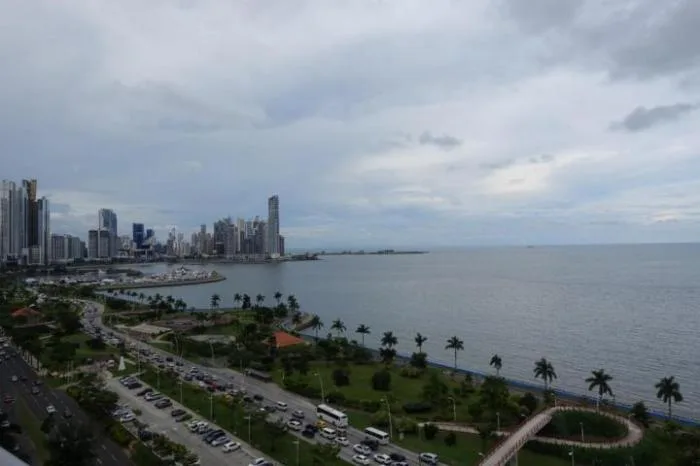 Apartamento en alquiler en h2o, av balboa, nbh  — 4