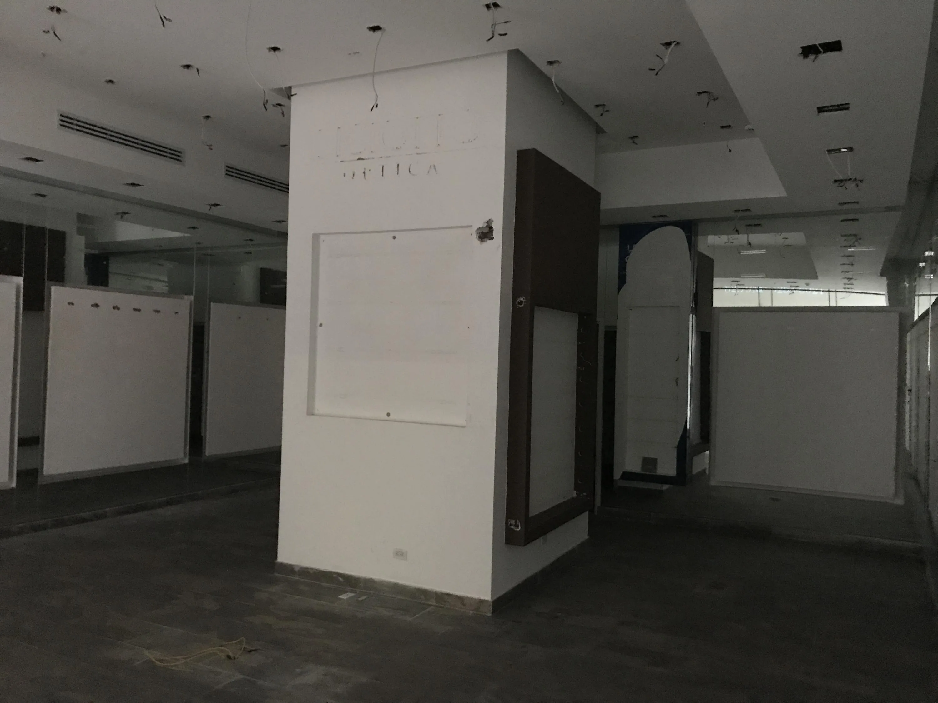 Alquilo local comercial en ave. balboa cÃ³digo flex: 17-3257 lf — 2