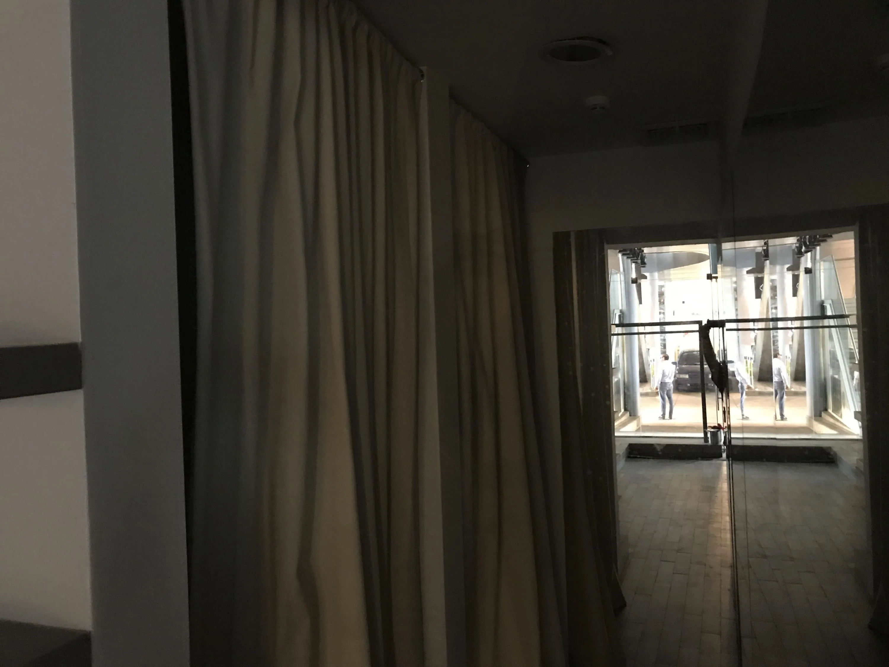 Alquilo local comercial en avenida balboa cÃ³digo flex: 17-3253 lf — 2
