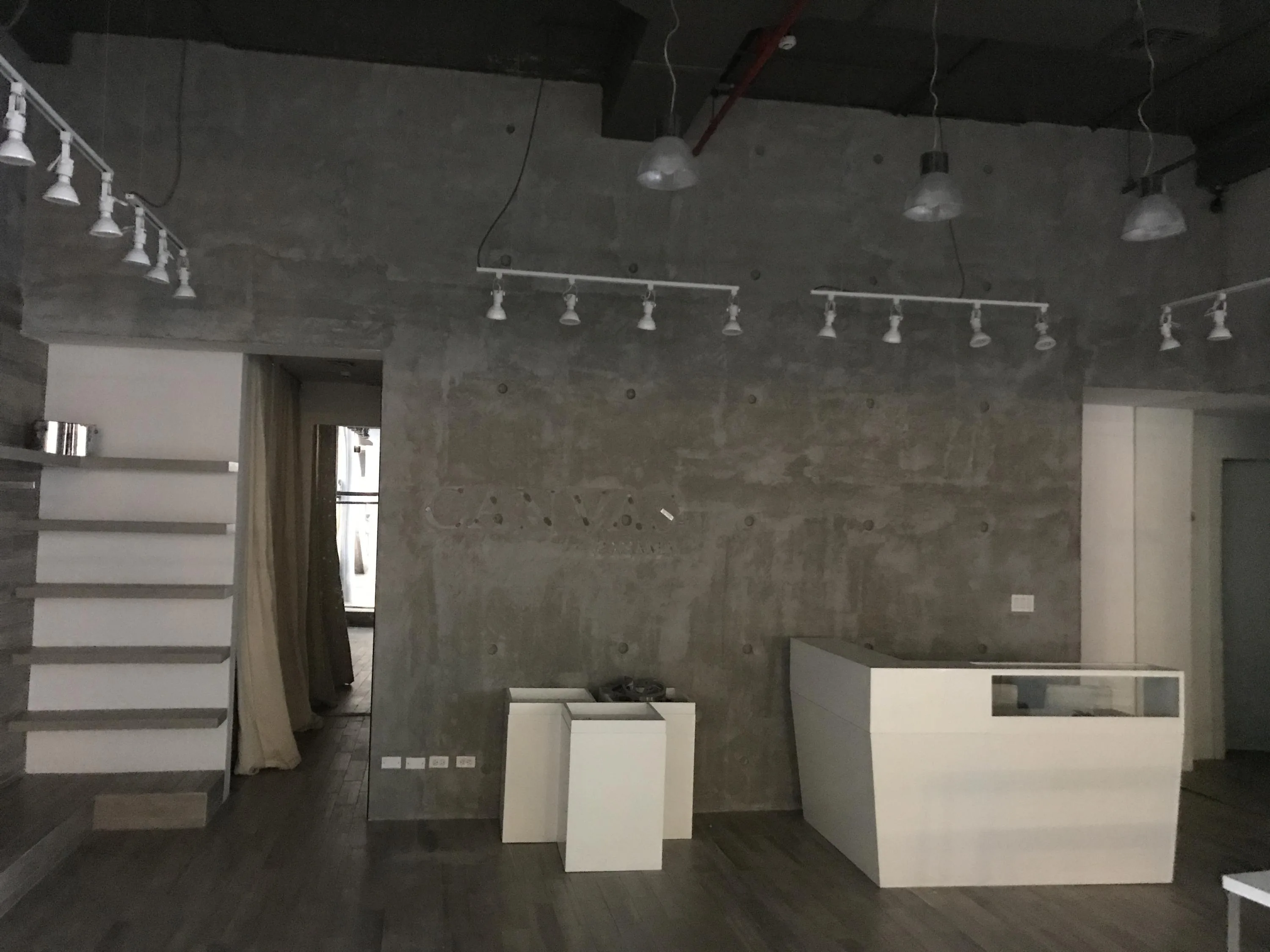 Alquilo local comercial en avenida balboa cÃ³digo flex: 17-3253 lf — 3