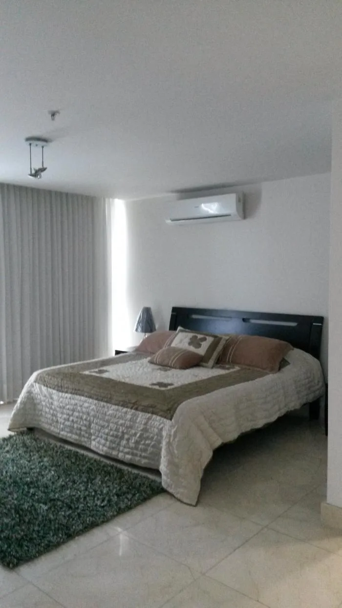 Villa del mar - avenida balboa — 2