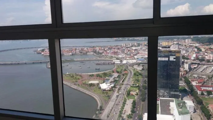 Espectacular  apartamento en alquiler en ph rivage, piso muy alto — 3