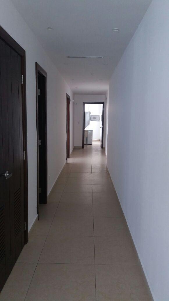 Spectacular apartment for rent in ph rivage, very high floor