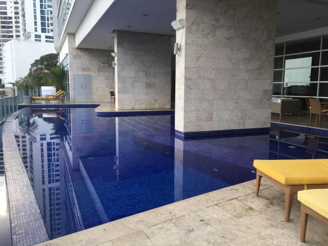 Alquilo apartamento en coco del mar flex 17-3232 sz
