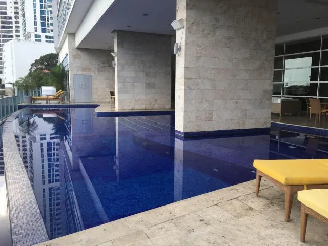 Alquilo apartamento en coco del mar flex 17-3232 sz — 4