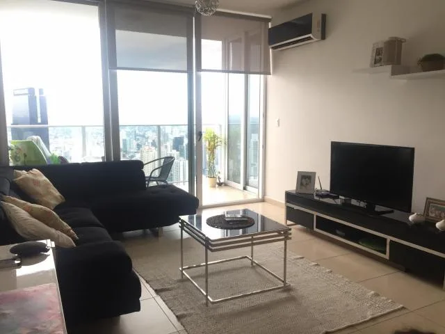 A la venta hermoso y luminoso apartamento en la avenida balboa — 4