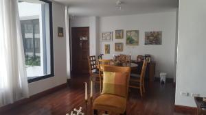 Cozy apartment for sale in ph la gaviota at avenida balboa, 
