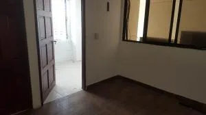 Comodo apartamento en venta en ph rocamar en avenida balboa,  — 3
