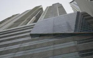 17-3908
hermoso y luminoso apartamento en uno de los mas prestigiosos ph de la ciudad de panama, co