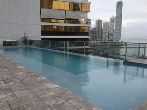 Hermoso apartamento en venta en ph waters on the bay en avenida balboa.  — 4