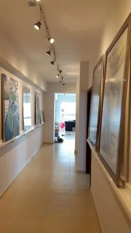 En venta, hermoso apartamento en la avenida balboa. — 2