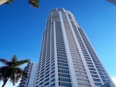 Se vende apartamento en ph rivage. 150 metros 2 recamaras , 2 banos completos y 1 estacionamiento. a