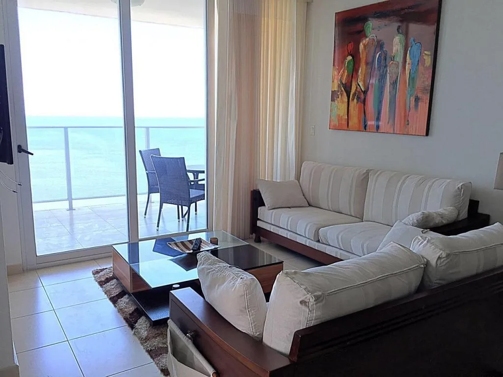 Cl-17-3859 espectacular apartamento en la avenida balboa totalmente amoblado  — 3