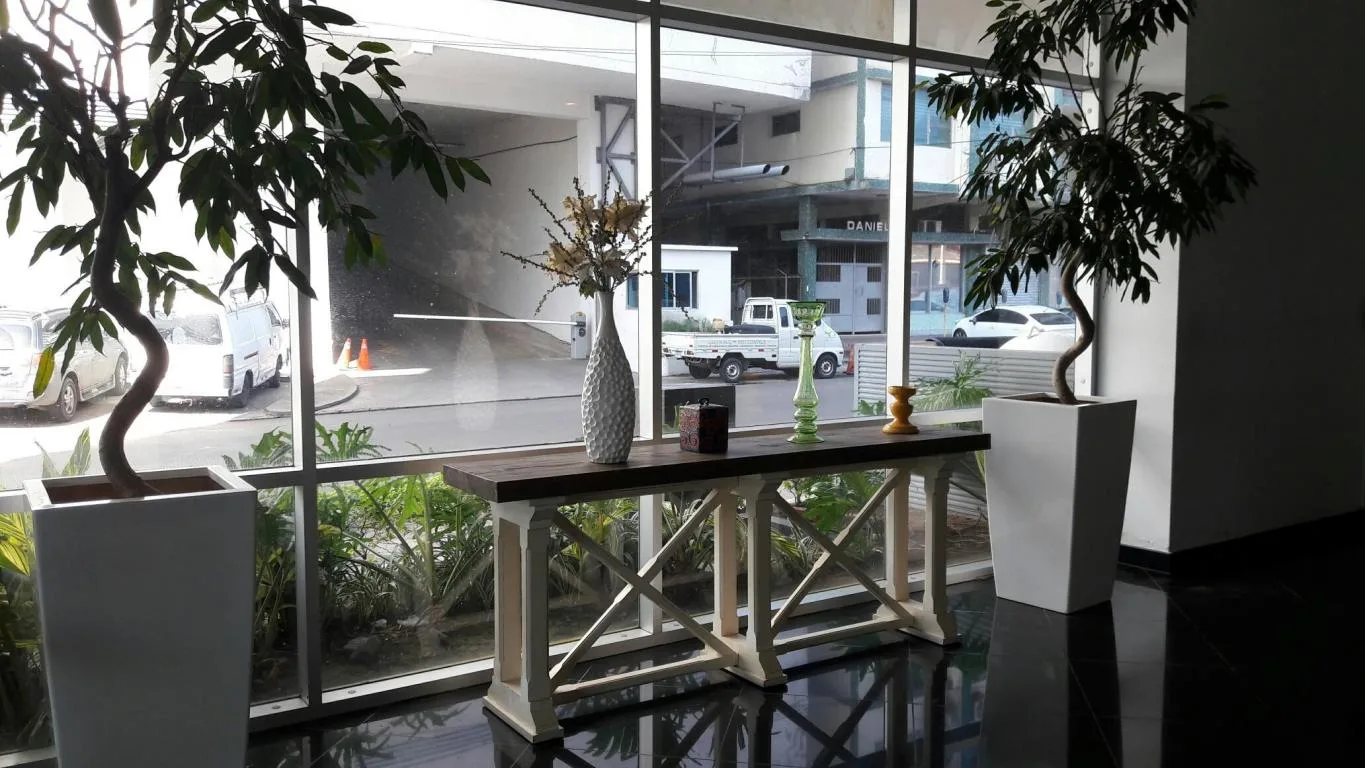 Se alquila hermoso apartamento en avenida balboa #17-4137 lf — 3