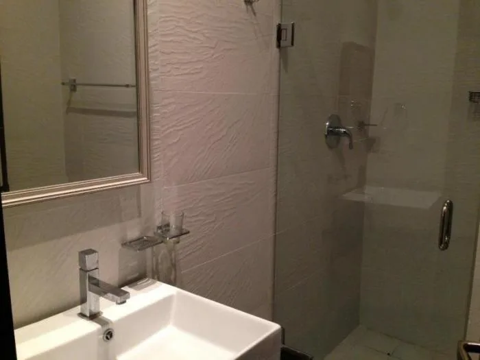  se alquila hermoso apartamento con linea blanca en avenida balboa  — 4