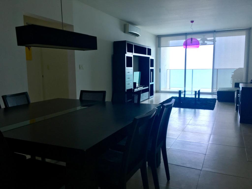 Se alquila hermosa casa en avenida balboa  #17-4195 lf