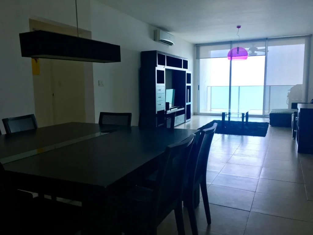 Se alquila hermosa casa en avenida balboa  #17-4195 lf — 5