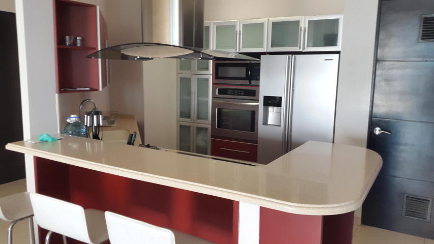 Comfortable apartment for rent in avenida balboa