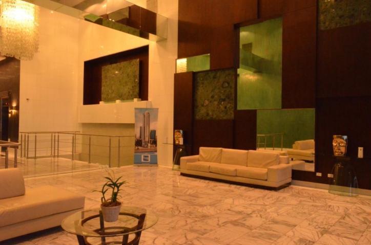 Se alquila hermoso apartamento en av balboa #17-4288 lf