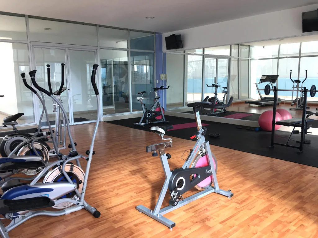 Se vende hermoso apartamento en av balboa #17-4276 lf — 2