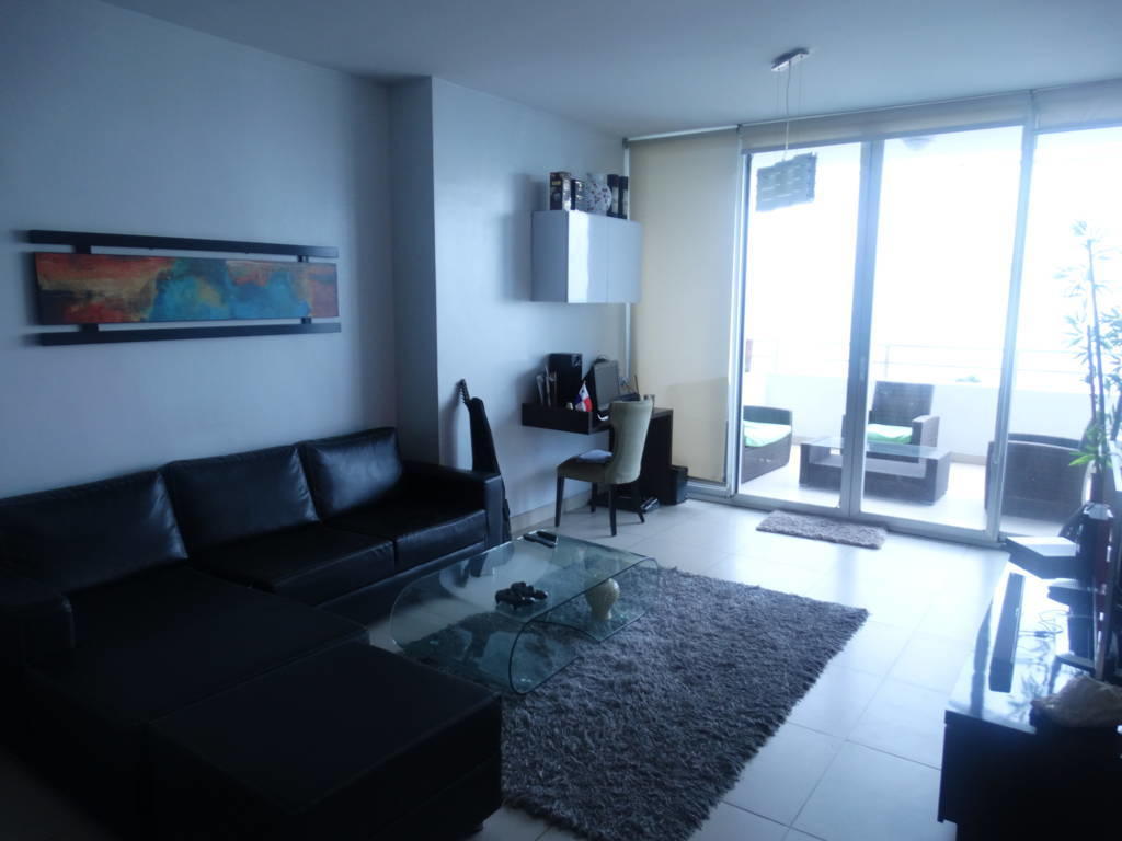 Se alquila apartamento en avenida balboa flex #17-3404 sz