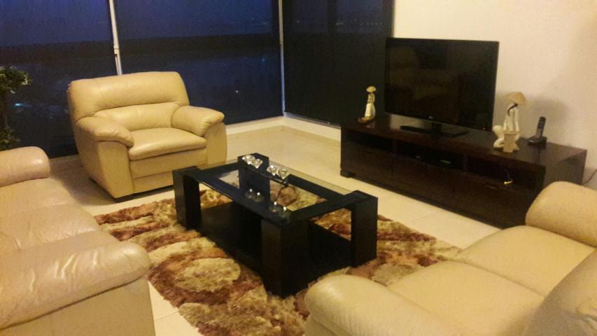 Se alquila apartamento en avenida balboa flex #17-4283 sz