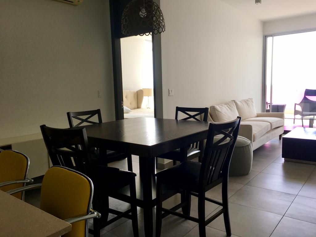 Se alquila hermoso apartamento en la av balboa #17-4526 lf