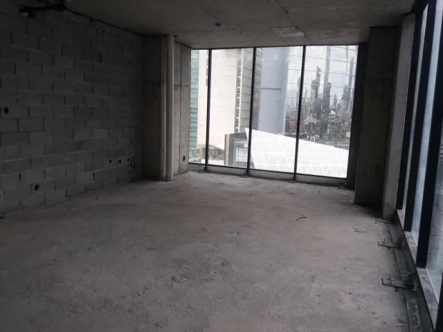  se alquila exclusiva oficina ubicada en avenida balboa  — 2