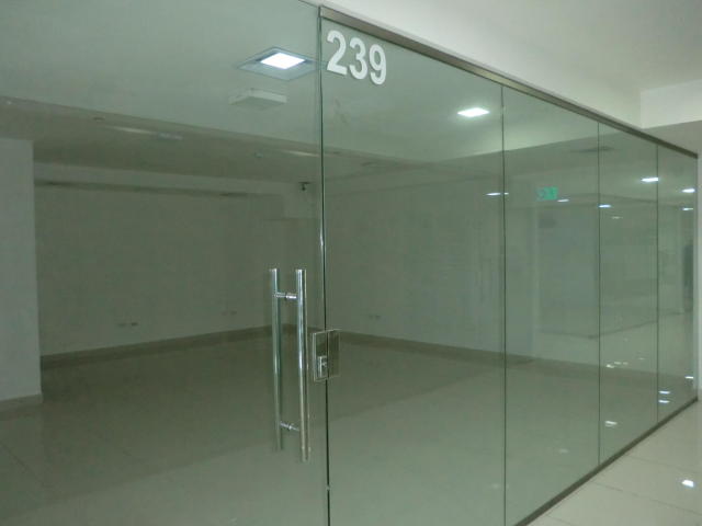  alquiler de local o oficina ubicado en avenida balboa 