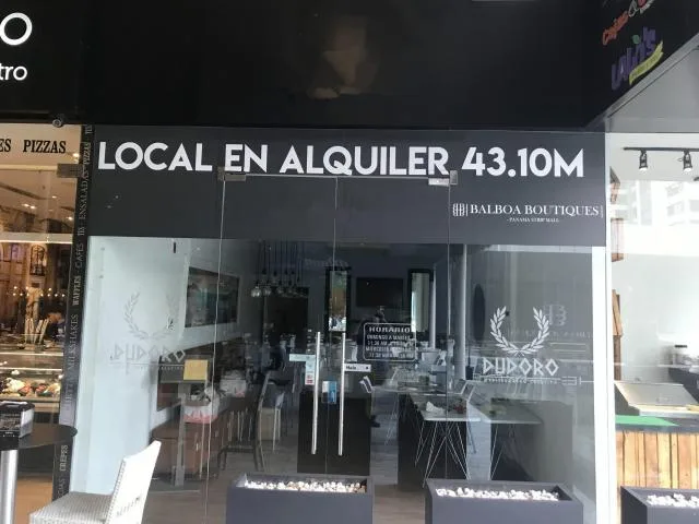 Se alquila local comercial en la avenida balboa — 2
