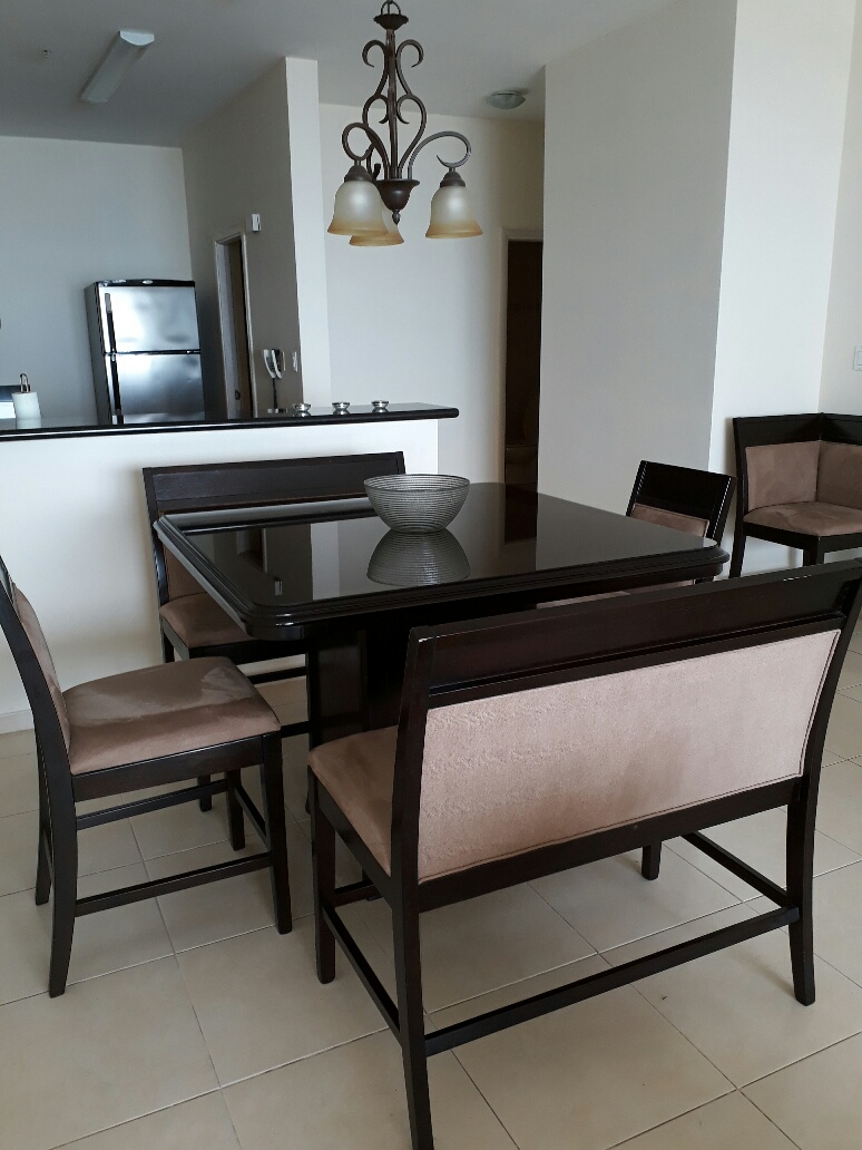 Elegante , amoblado apartamento en alquiler ave balboa