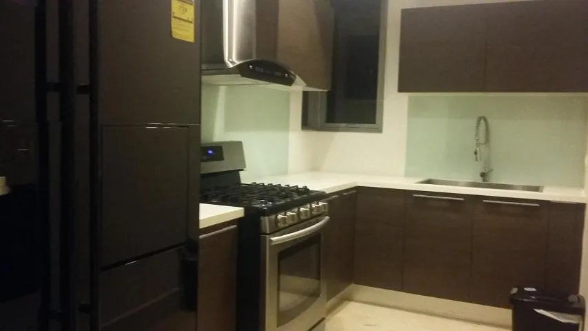Se alquila bello apartamento en avenida balboa #17-5089 lf — 4