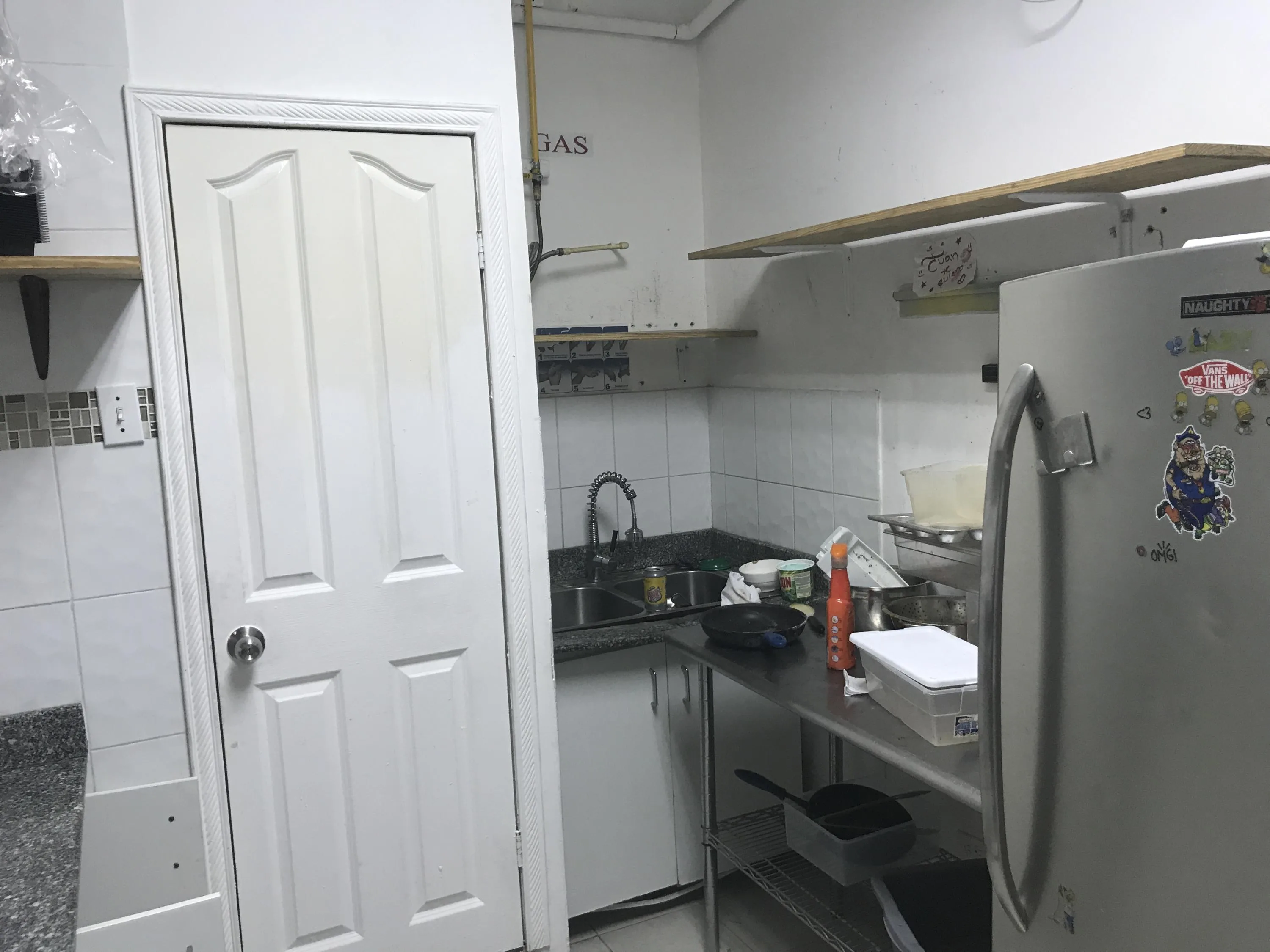 Alquilo local comercial en avenida balboa cod. flex: 17-4811 llf