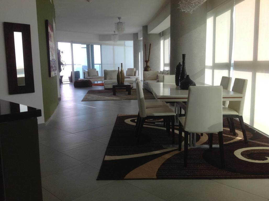 Apartamento en alquiler en av. balboa panamÃ¡,  lha 16-1994