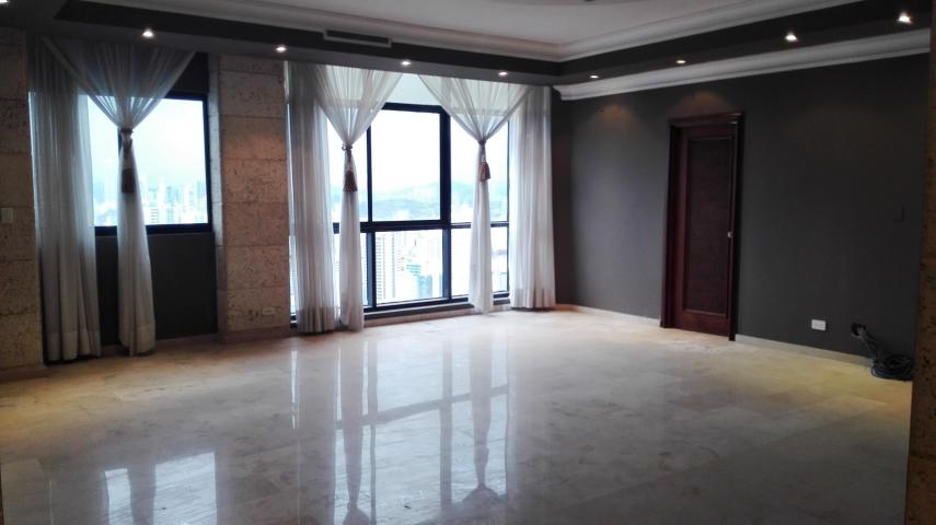 Se vende lujoso apartamento en avenida balboa #17-5241 lf