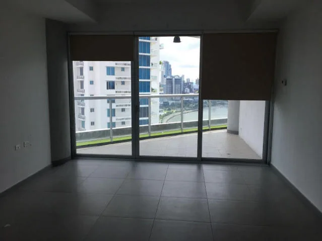   apartamento en venta en avenida balboa con vista al mar — 4