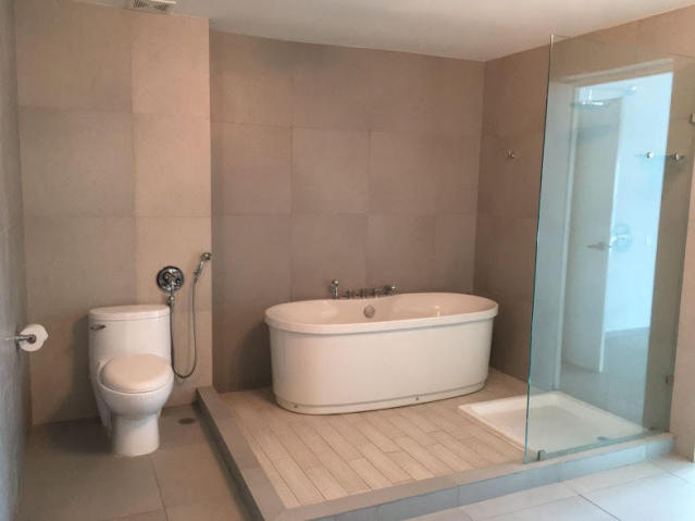  apartamento en venta en avenida balboa, acabados de lujo