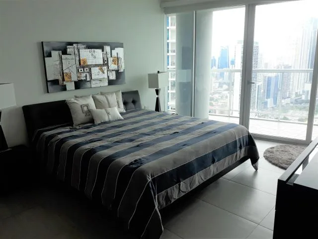   apartamento en venta en avenida balboa amoblado — 5