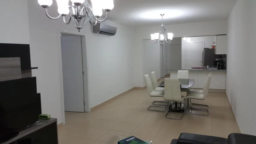 Se alquila fresco apartamento en avenida balboa #17-2281 lf — 3