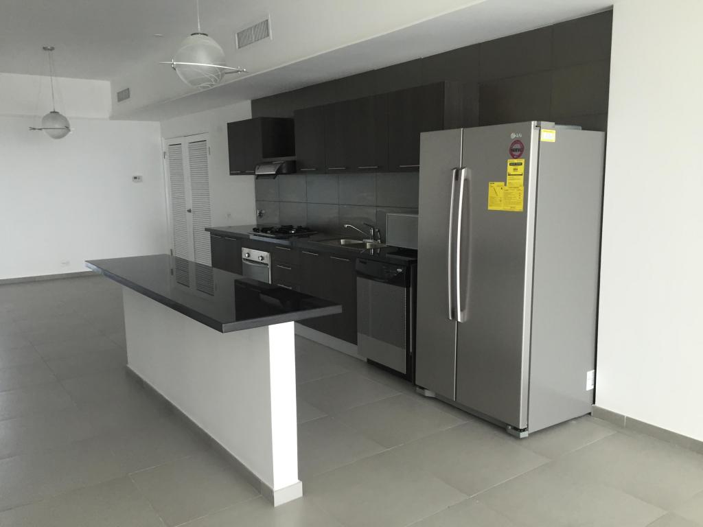 Alquiler de apartamento avenida balboa  panamÃ¡,  lha 16-1994
